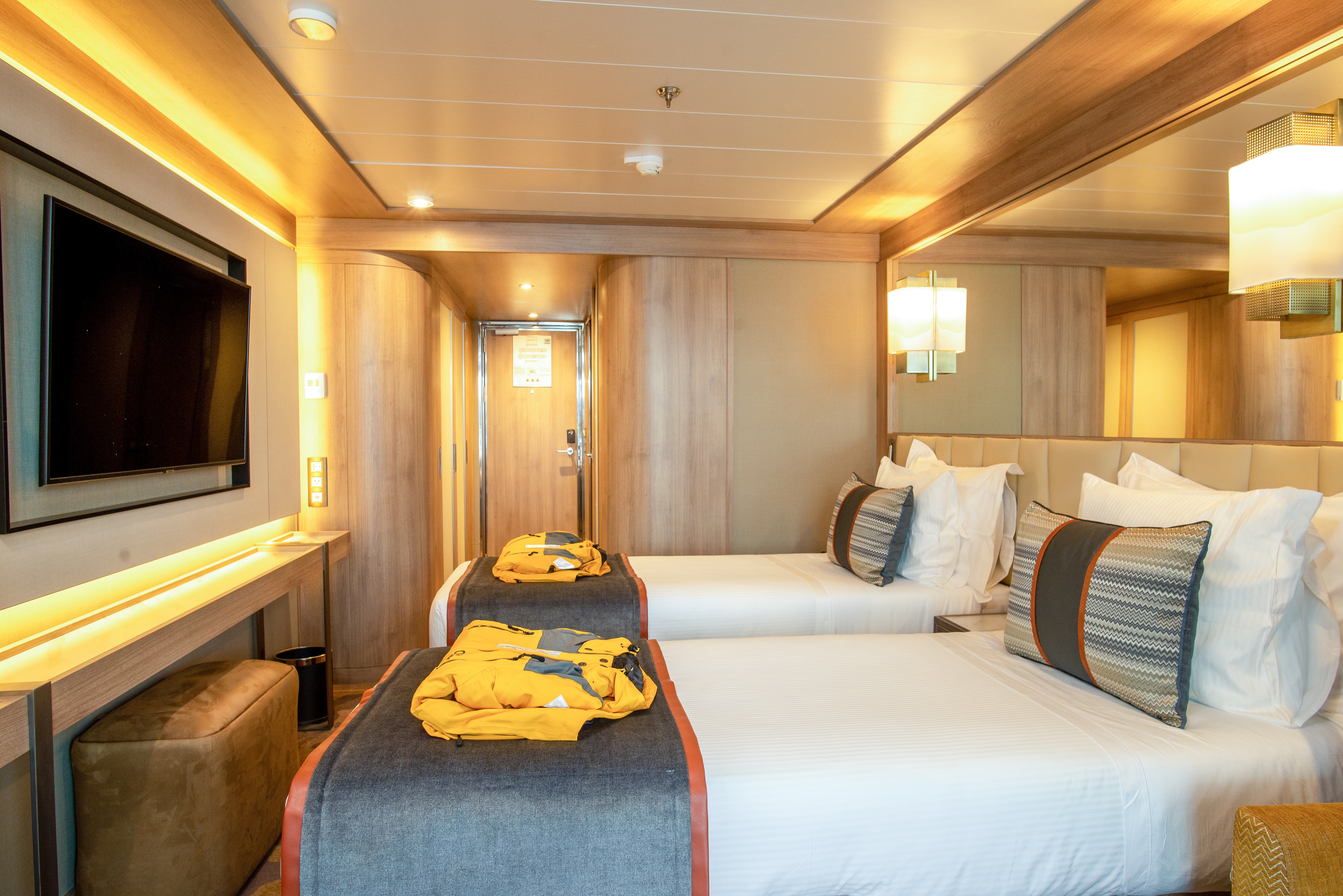 Veranda Suite